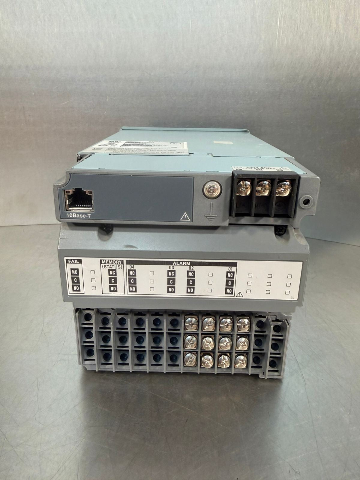 Yokogawa DX1004 / DX1004-3-4-2    100-240Vac 50/60hz   (8.6.5)