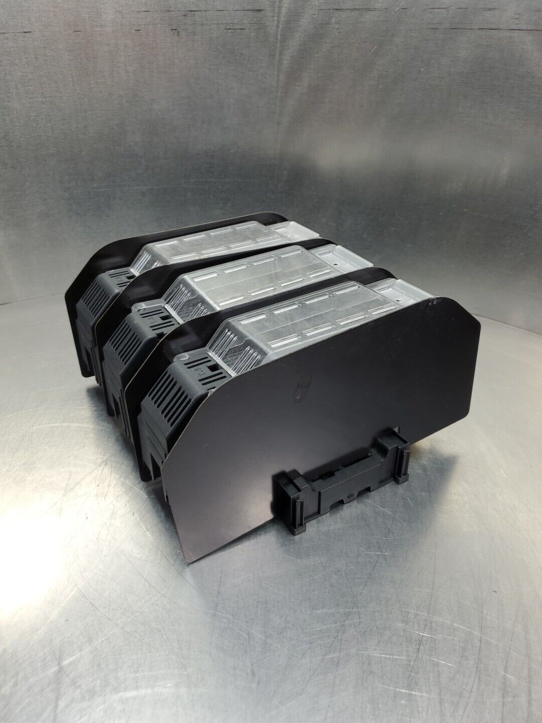 ABB OFAX3S3 3-Pole FUSE BLOCK, 630A 690V.                                     4D