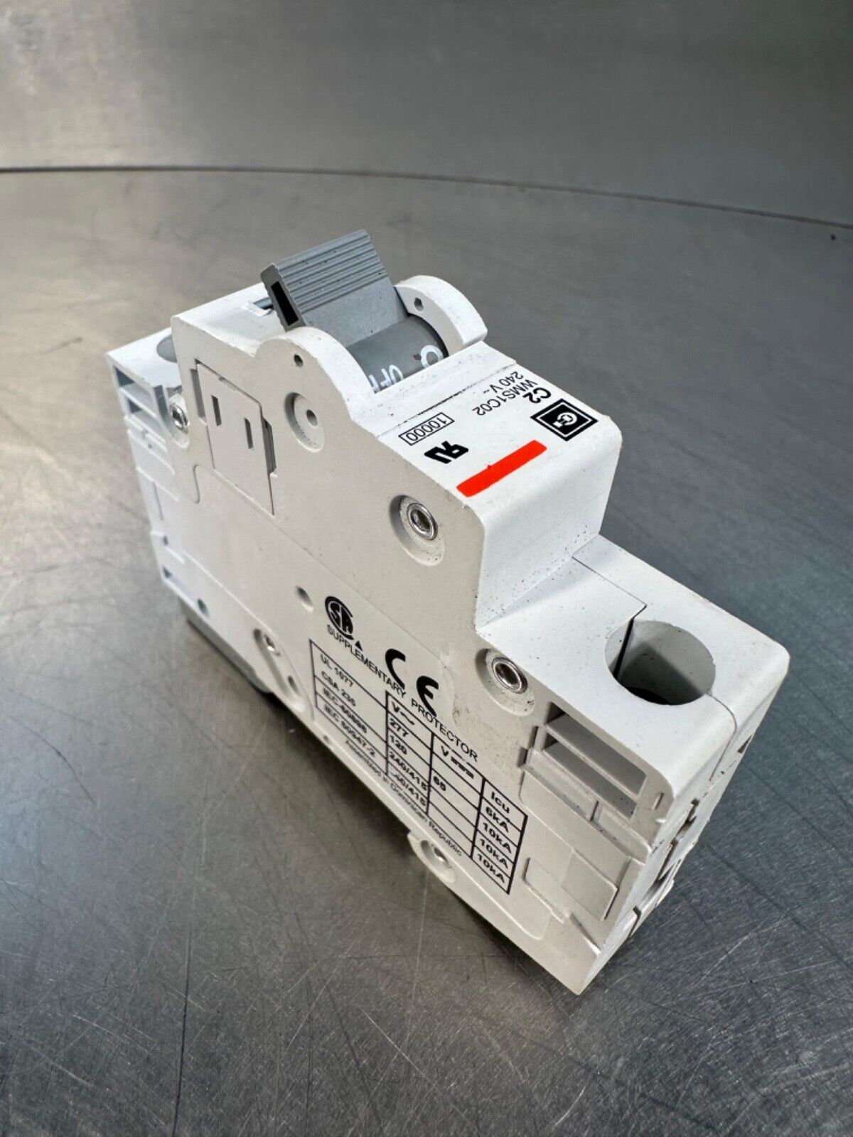 Cutler Hammer C2 WMS1C02 Circuit Breaker 1 POLE 240V (4C-41)