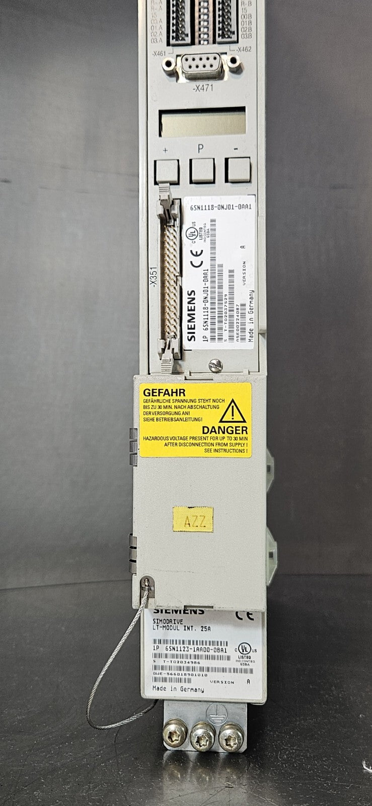 Siemens 6SN1118-0NJ01-0AA1 / 6SN1123-1AA00-0BA1  power Module           (BIN555)