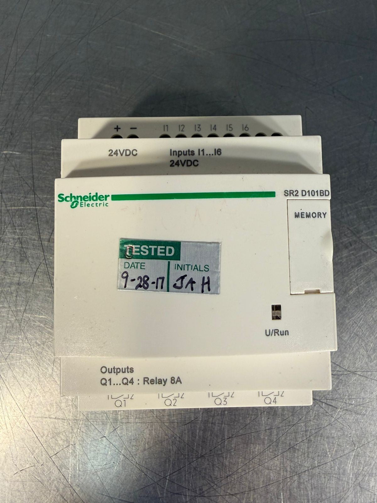 Schneider Electric SR2D101BD / SR2-D101BD  88960421 24Vdc 2.7W     (4.4.5)
