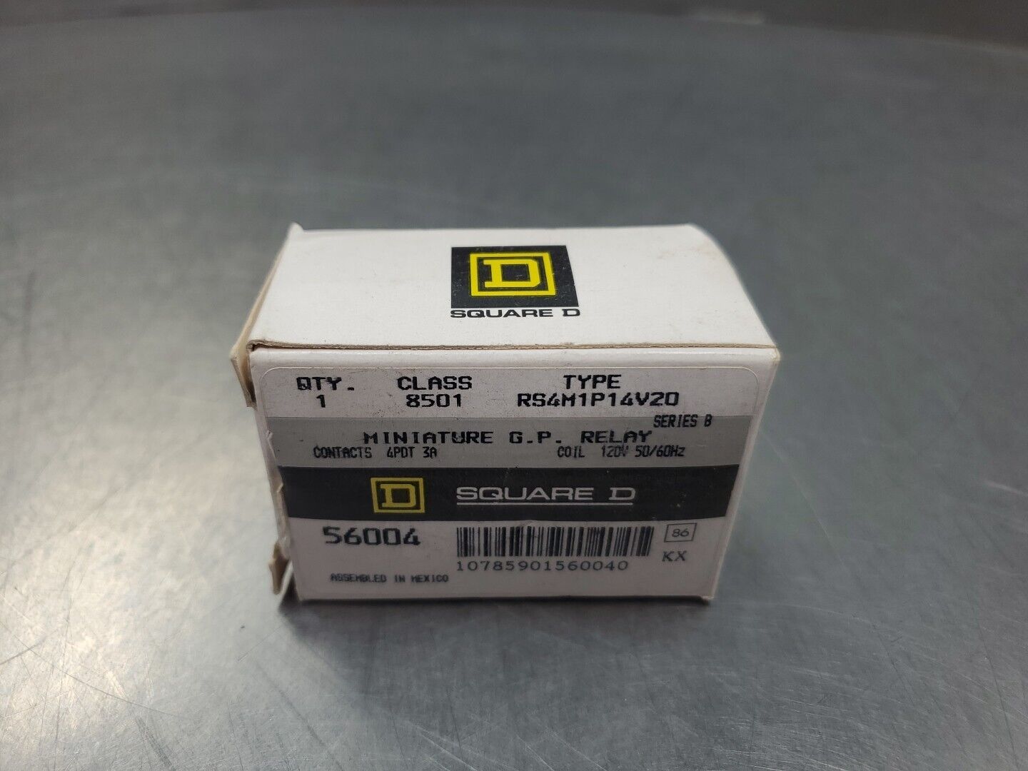 SQUARE D RS4M1P14V20 SER. B Minature G.P RELAY, 3A 120V Coil       4E-27