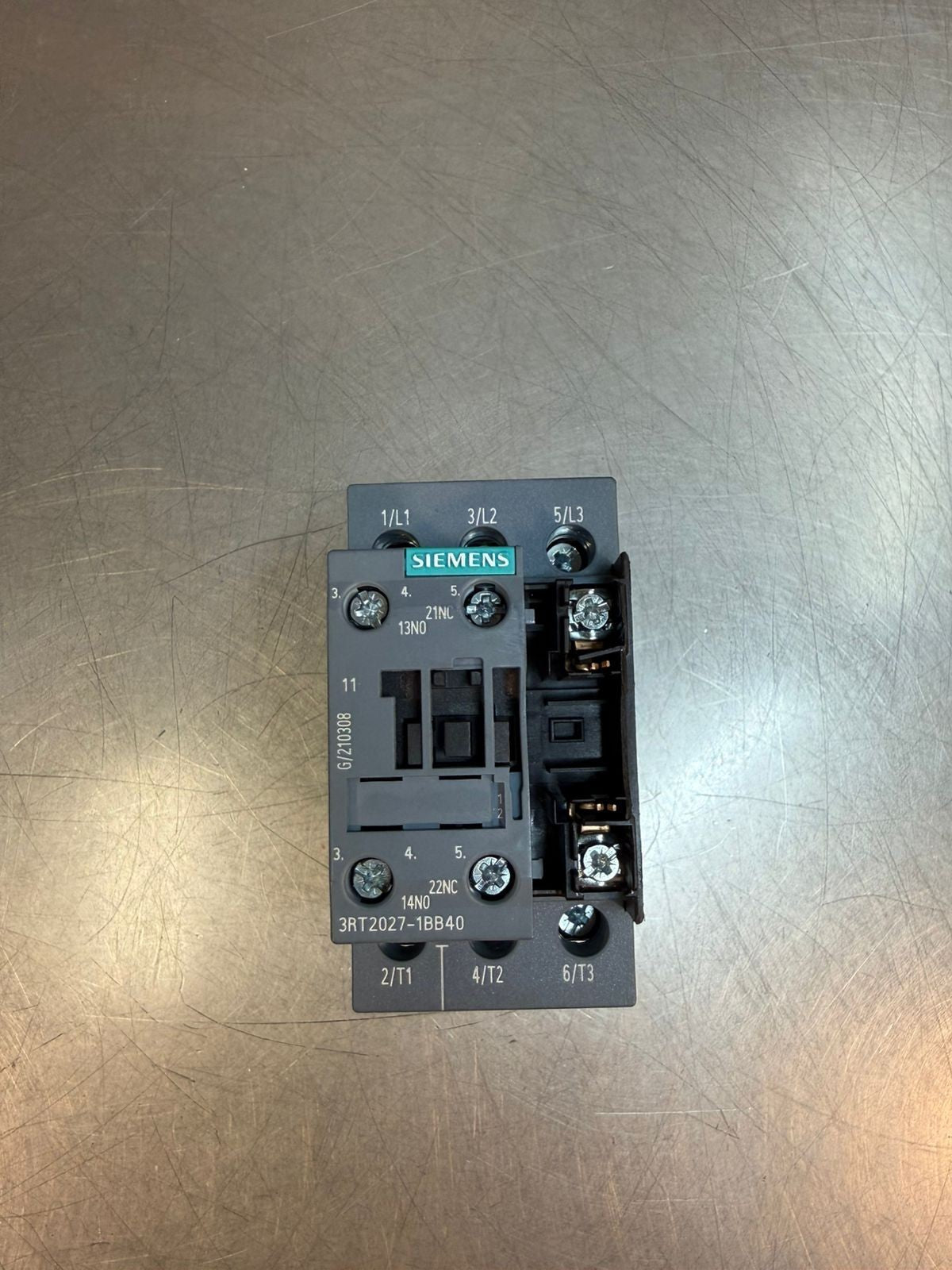 Siemens 3RT2027-1BB40 Power Contactor Motor Control            (7.2.1)