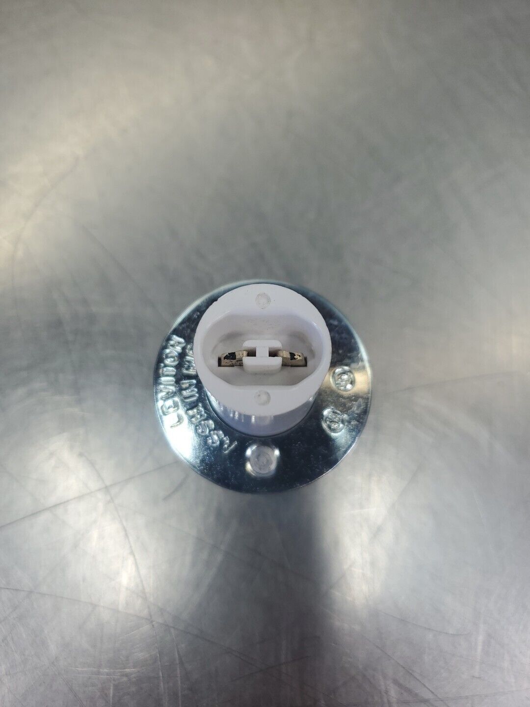 Leviton Cat. No. 523 Bulb Mounting Kit.                                    5E-29