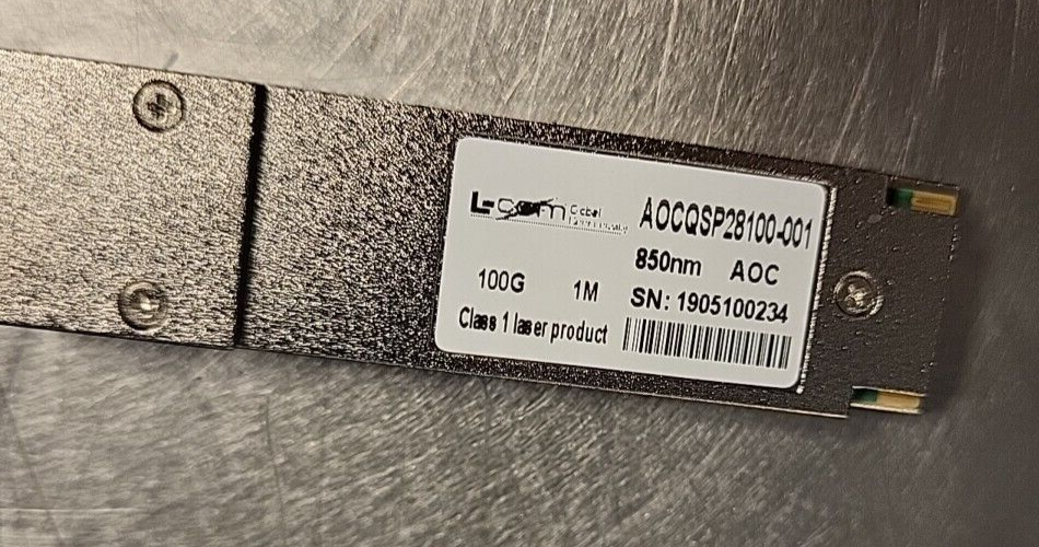 Active Optical Cable QSFP28 100Gbps- AOCQSP28100-001/  1M/ MSA Compat.  (BIN461)