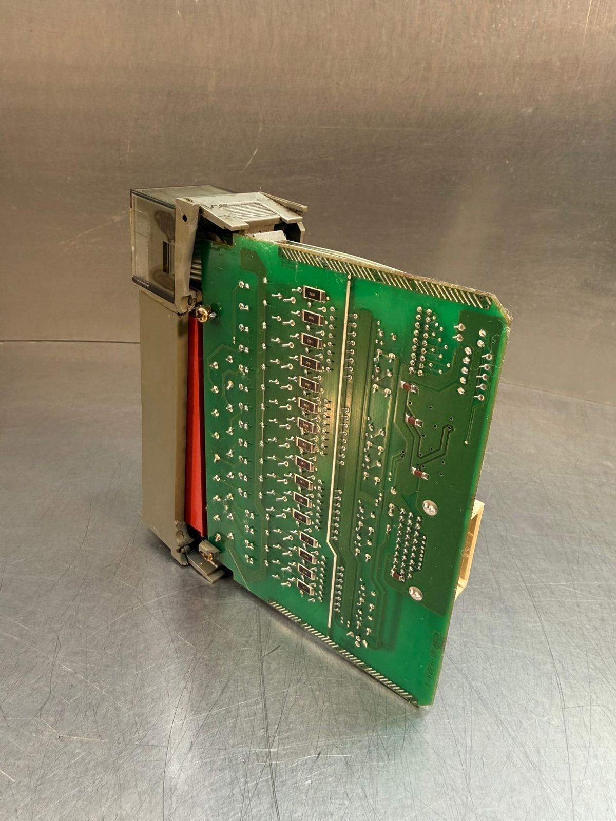 Allen-Bradley 1746-IA16 /C SLC 500 Input Module                    (4.4.4)
