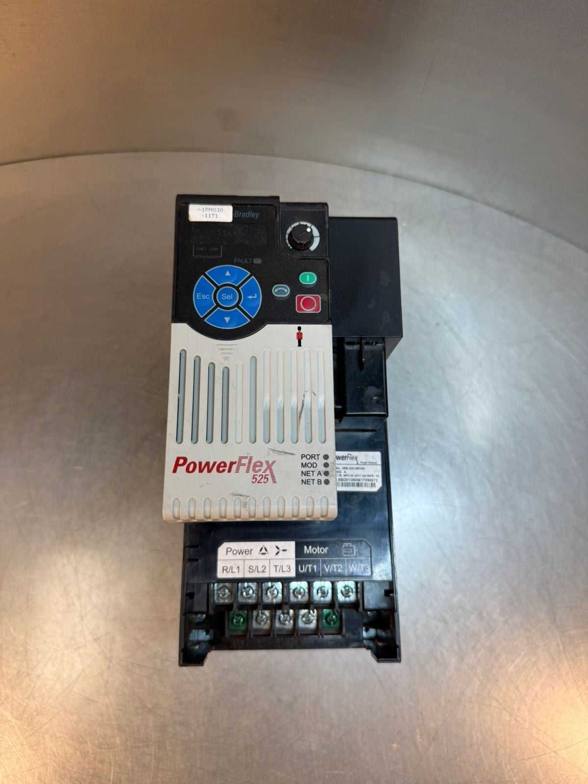 Allen Bradley PowerFlex 525 25B-D013N104 5.5kw 7.5 HP 380-480 3ph (3.4.2)