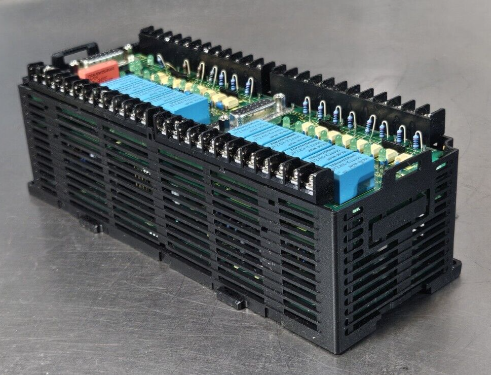 GE Fanuc ICU693UDR005BP1   Micro Programmable Controller                (BIN633)