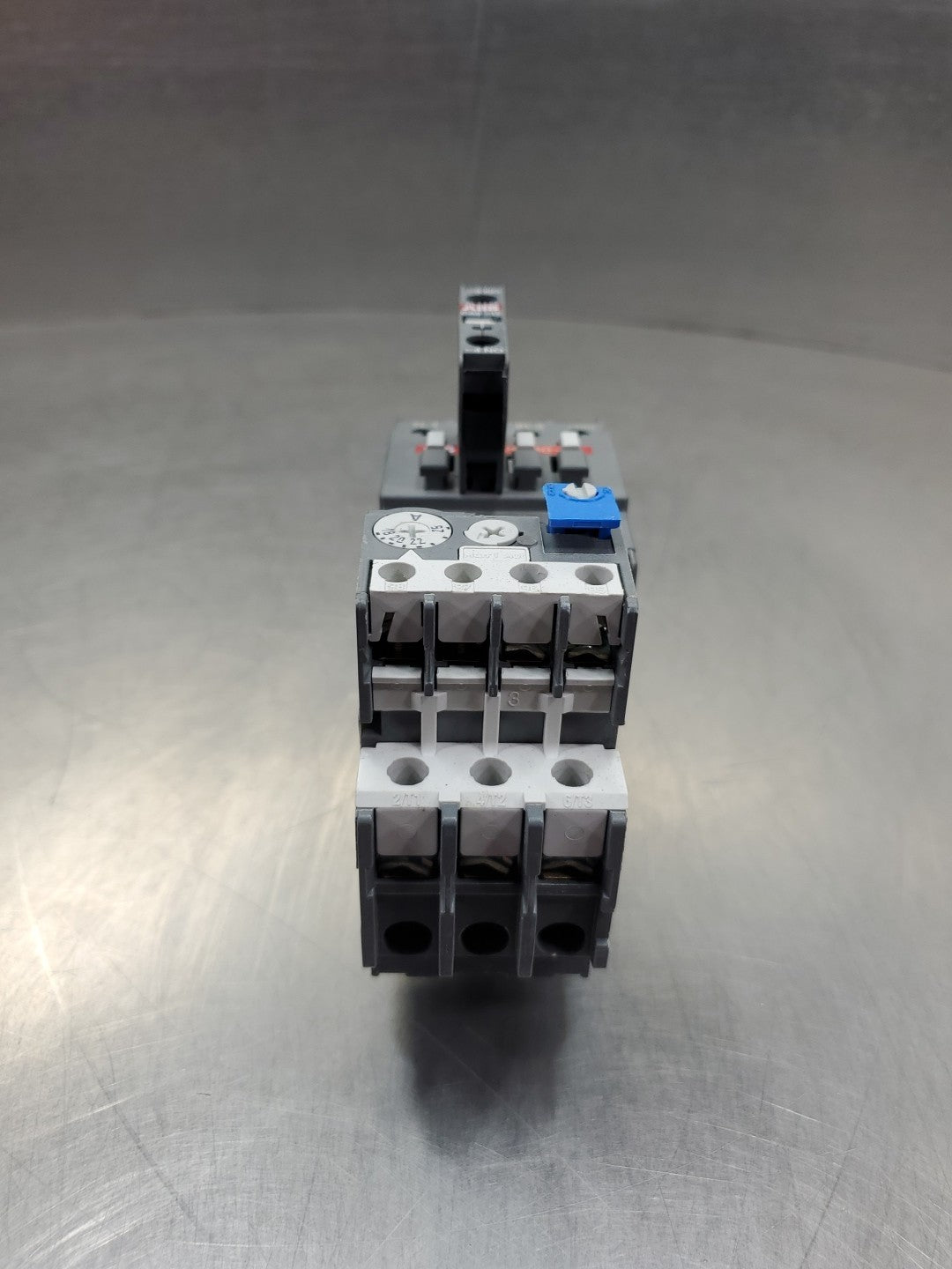 47085320