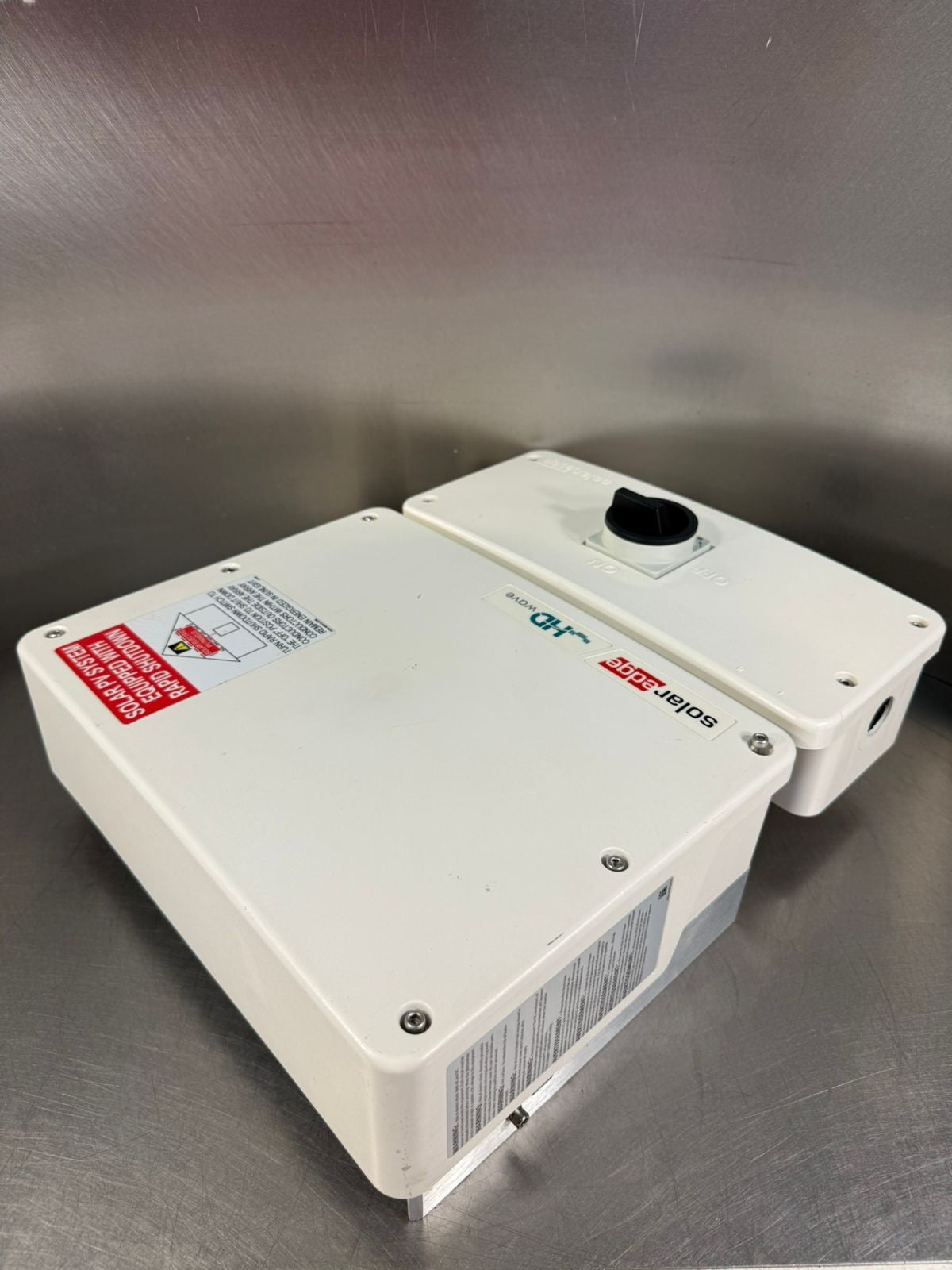 SolarEdge Se3800H-US / DCD-1PH-US-S6H-F / SE3800H-US000BNU4   (3.3.1)