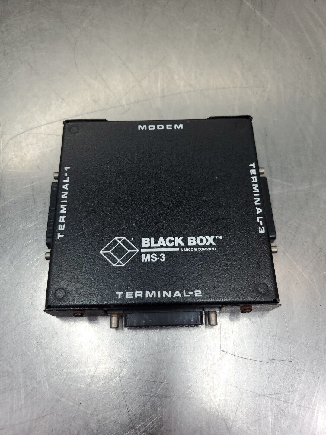 BLACK BOX TL070 Series MS-3 Modem Splitter Module.                          3D-8