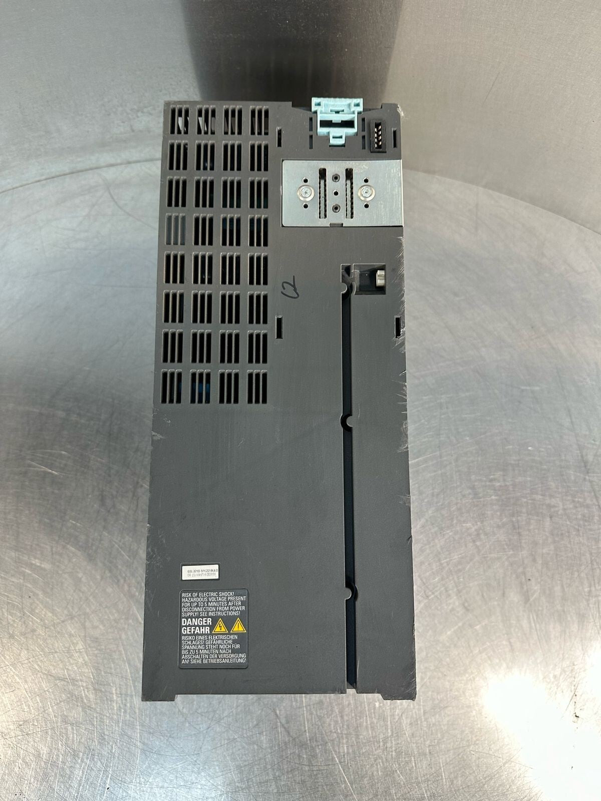 Siemens 6SL3210-1PC22-8UL0 Sinamics Version 04                 (2.2.5)