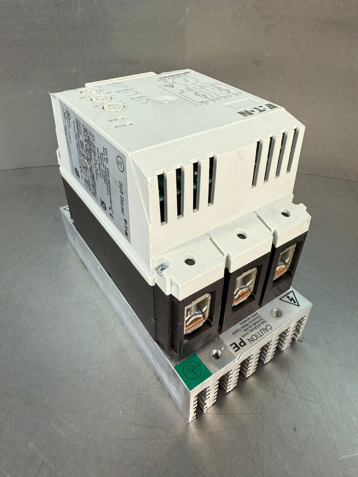 Eaton DS6-34DSX041N0-N Soft Starter Aux. Cont. 3A - 240Vac         (5.4.2)