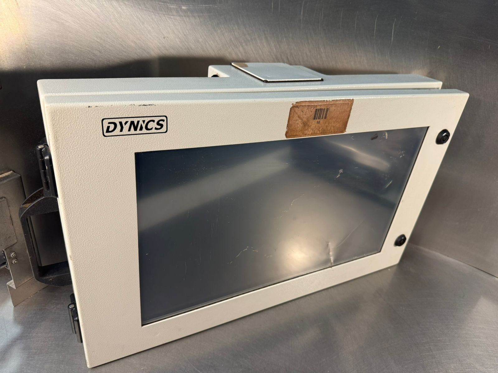 Dynics EW22PTAJD1AW76TEBXC 100-240VAC 50-60Hz 1A                  (10.6.5)