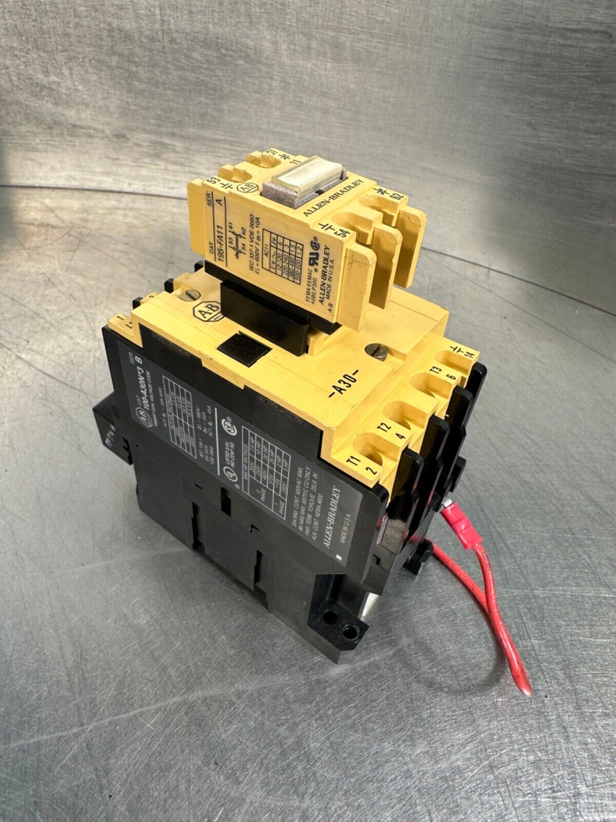 Allen Bradley 100-A30N*3 Series B Contactor USIP  / Aux 195-FA11  (4B-30)