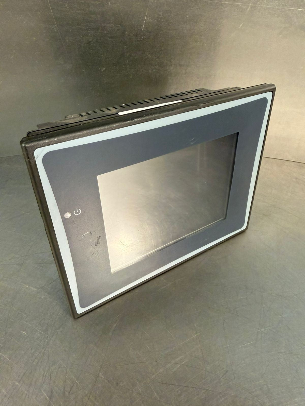 Eaton HMIVU06CUNB1 Type 4X HMI Touch Screen Op. Panel 24V          (6.4.2)