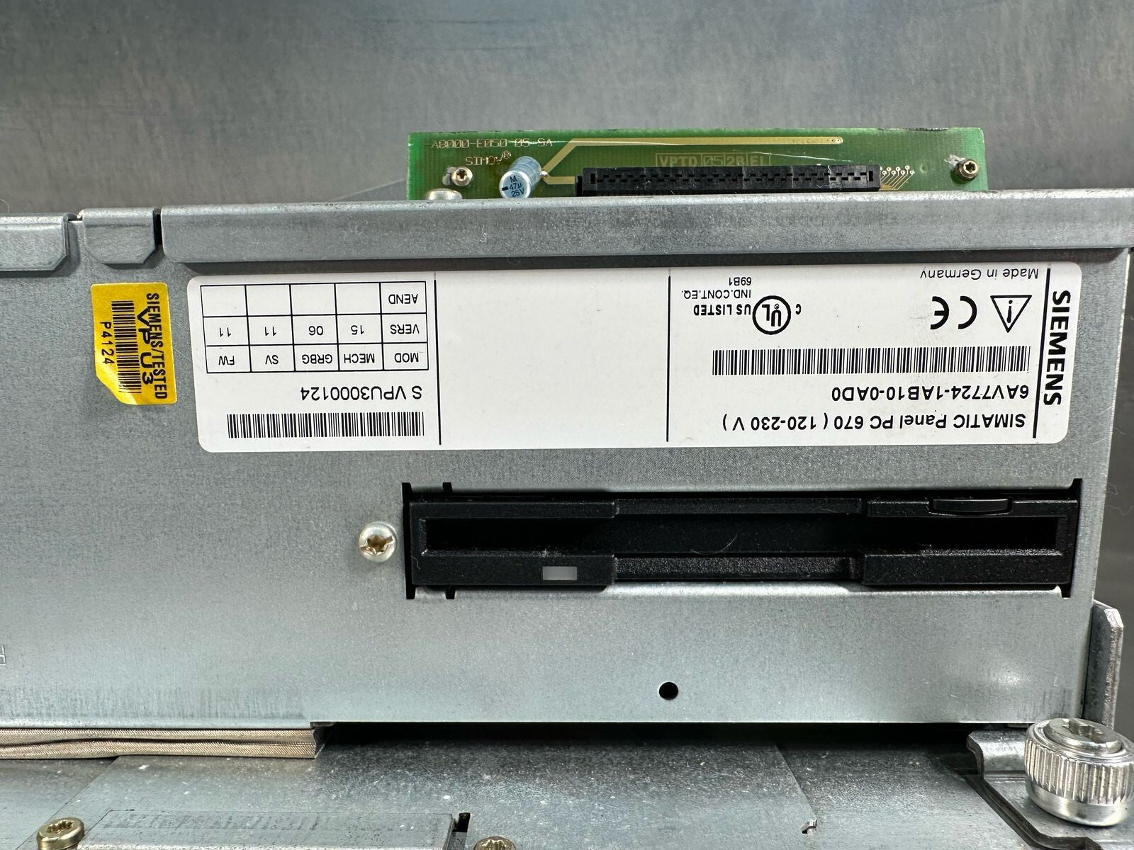 Siemens 6AV7724-1AB10-0AD0 Simatic Panel PC-670 120-230V (8.5.7)