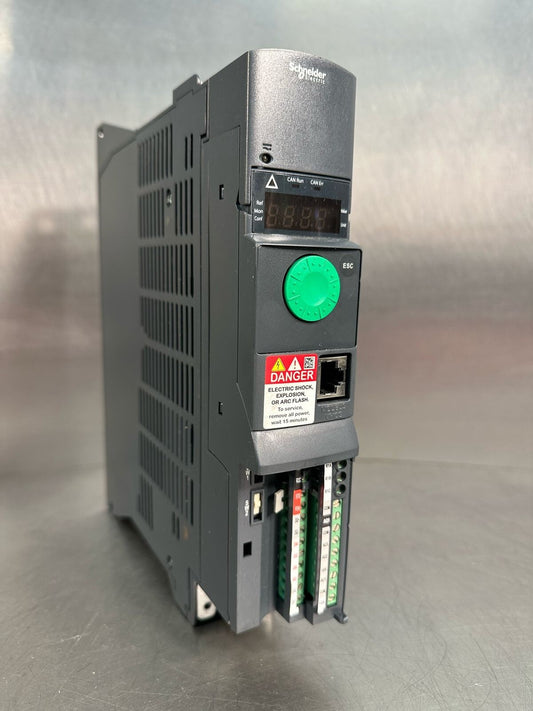 Schneider ATV320U15N4B Freq. Conv. Ac Speed Drive Altivar 320 (6.4.1)