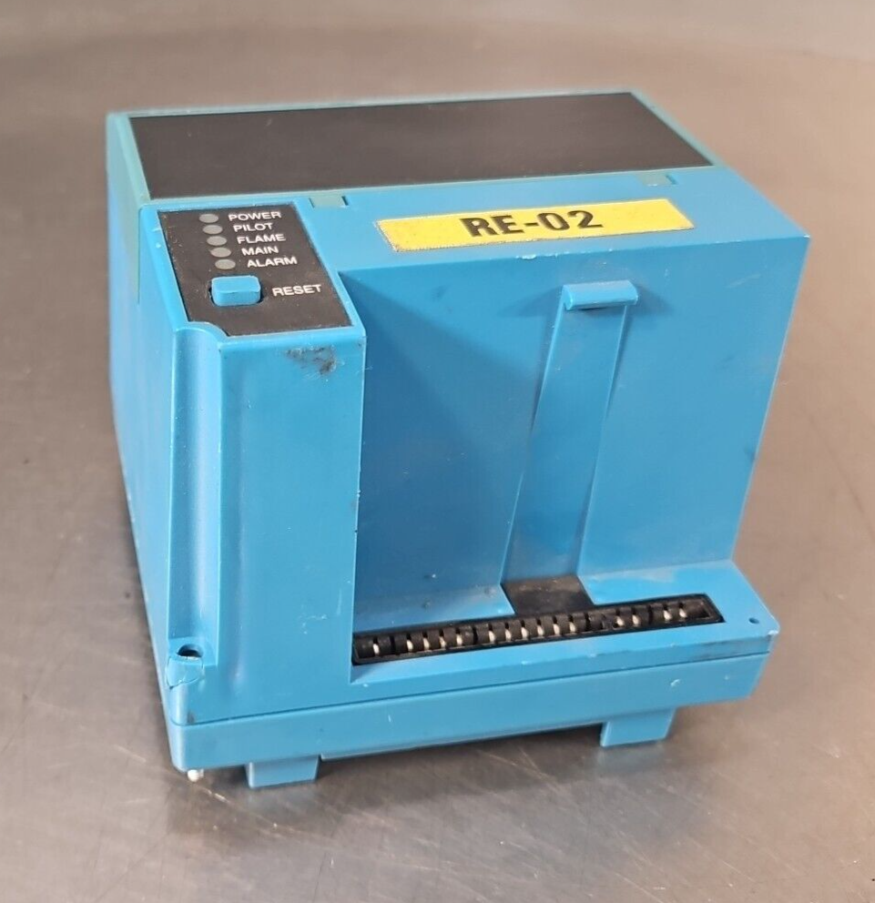 Honeywell RM7895A1014 Automatic Programming Control                 (BIN745)