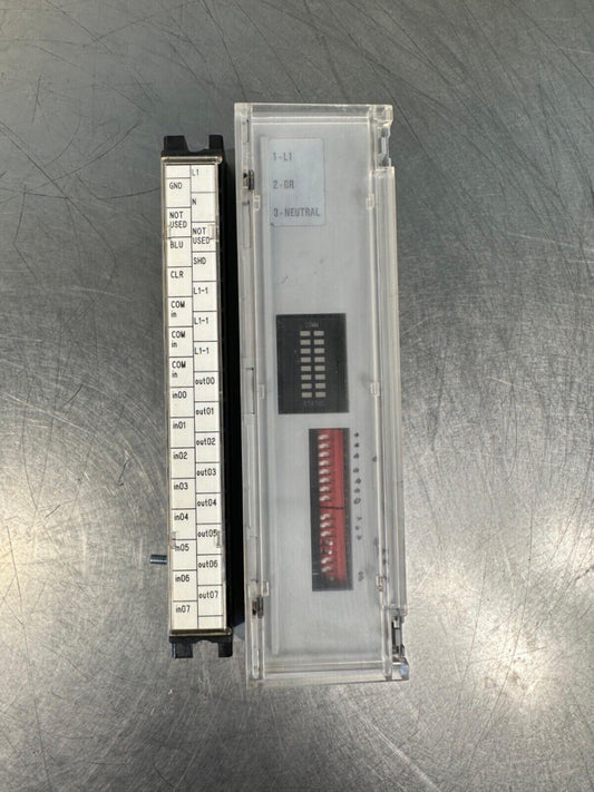 ALLEN BRADLEY 1791-8AC SerB Block I/O Module 120VAC 8 Inputs (3C-25)
