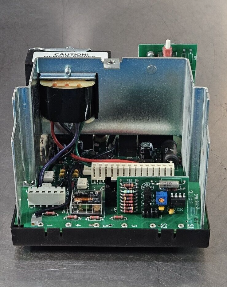 Fireye MEC320 Flame Control Module 120v 50/60Hz                         (BIN643)