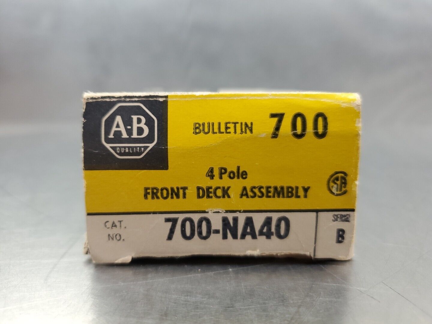 ALLEN BRADLEY RELAY FRONT DECK ASSEMBLY, 700-NA40 SER. B, 4 POLE.          4D-42