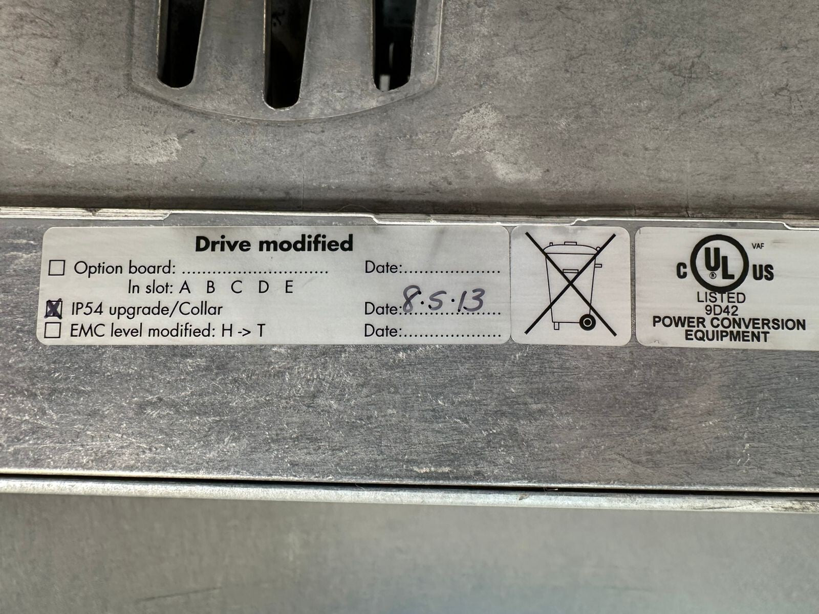 Eaton SVX015A2-4A1B1 , SVX9000 Nema Type 12    (8.5.1)