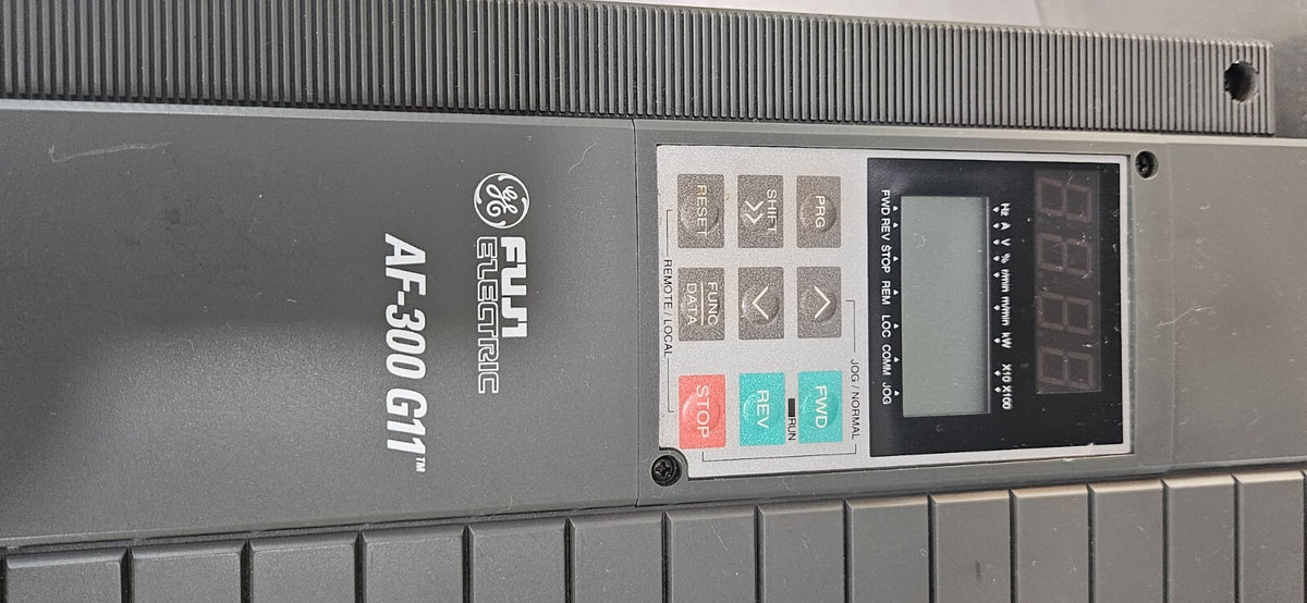 GE Fuji 6KG1143025X1B1 AF-300G11 Variable Frequency Drive 25HP          (BIN755)