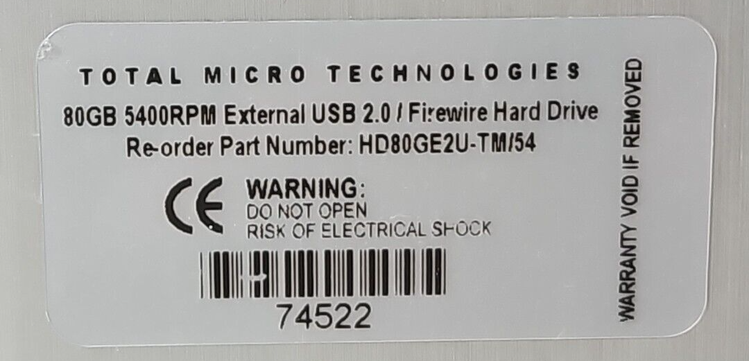 Total Micro 880GB 5400RPM EXTERNAL USB 2.0 / Firewire Hard Drive        (BIN423)