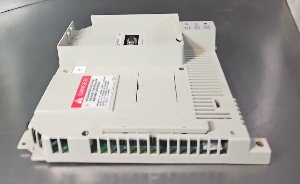 Cutler Hammer Schneider VX4A661 V3.2 Control Board Basket                loc3C37