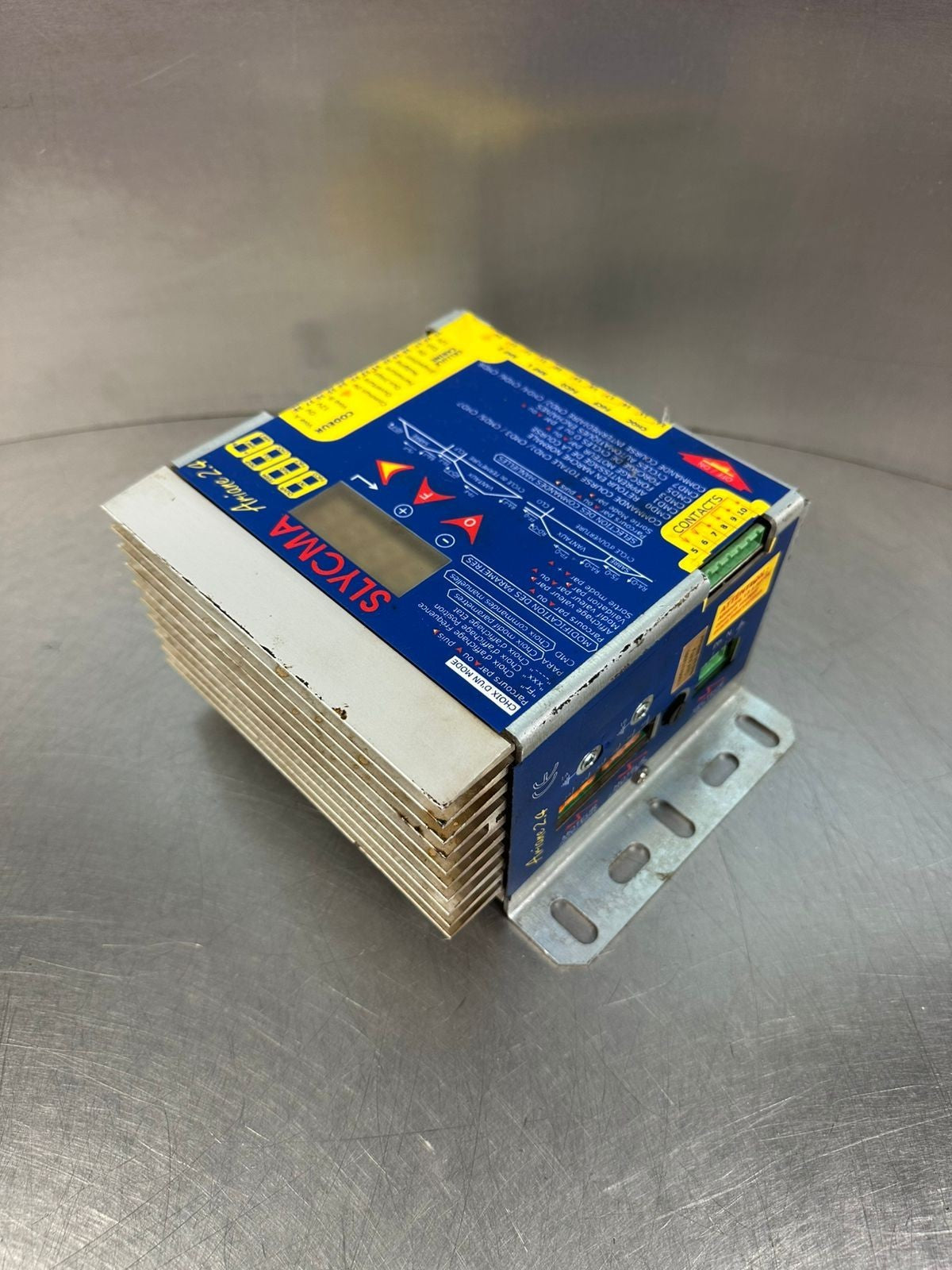 Slycma Ariane 2.4 240Vac                                           (6.5.3) 