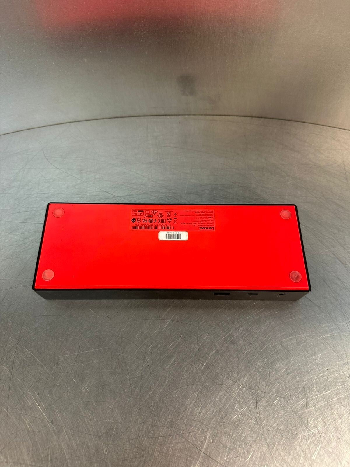 Lenovo ThinkPad Thunderbolt 3 Docking DBB9003L1                     (2.1.3)