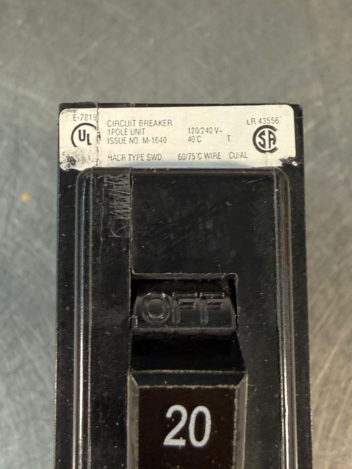Eaton QBHW1020 1 Pole 120/240 V                                    (5.4.2)