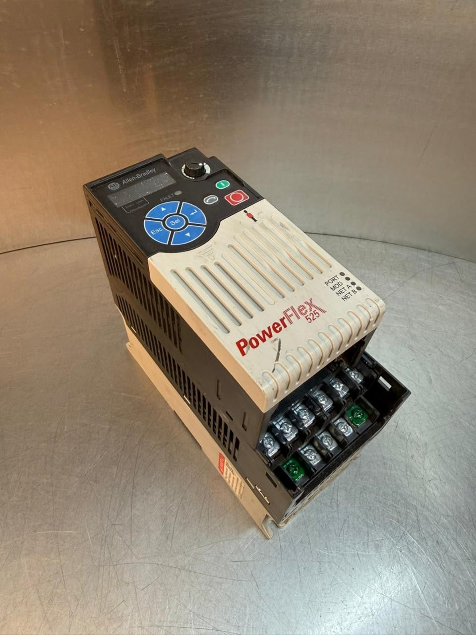Allen-Bradley 25B-D010N114 /A Powerflex 525                        (8.4.8)