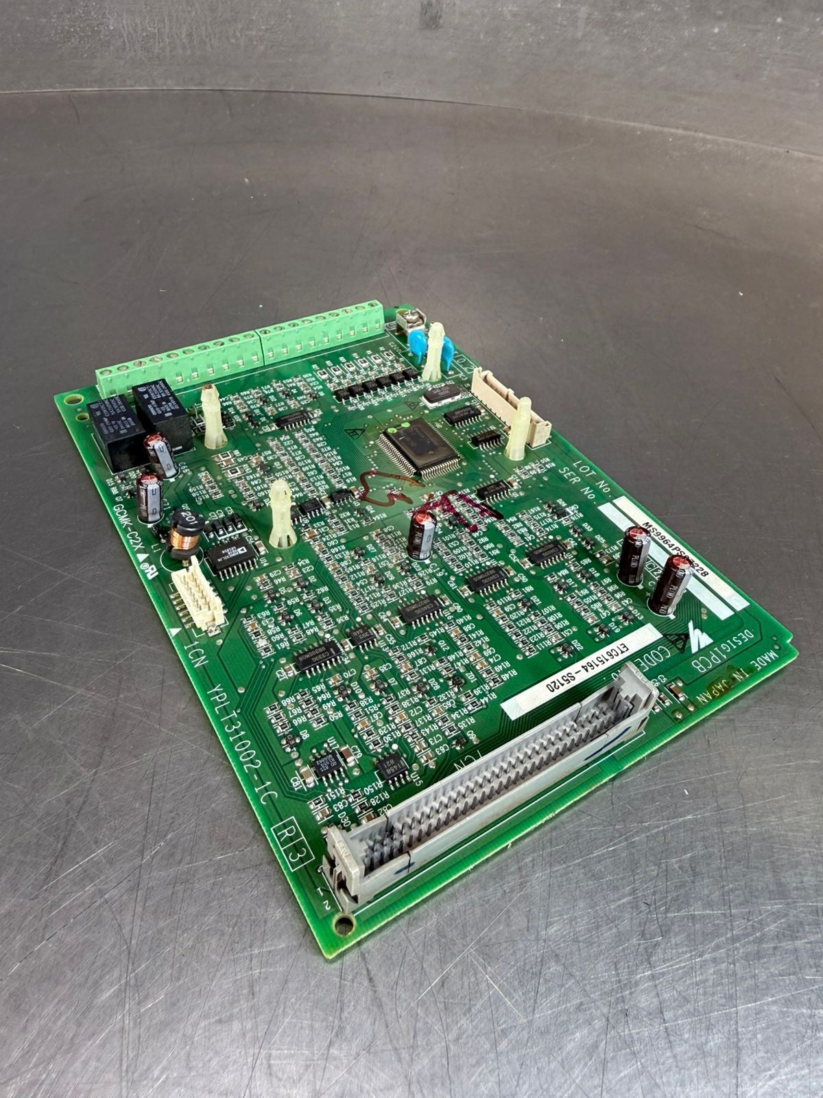 Yaskawa ETC615164-S5120 Control Board                         (9.3.2)