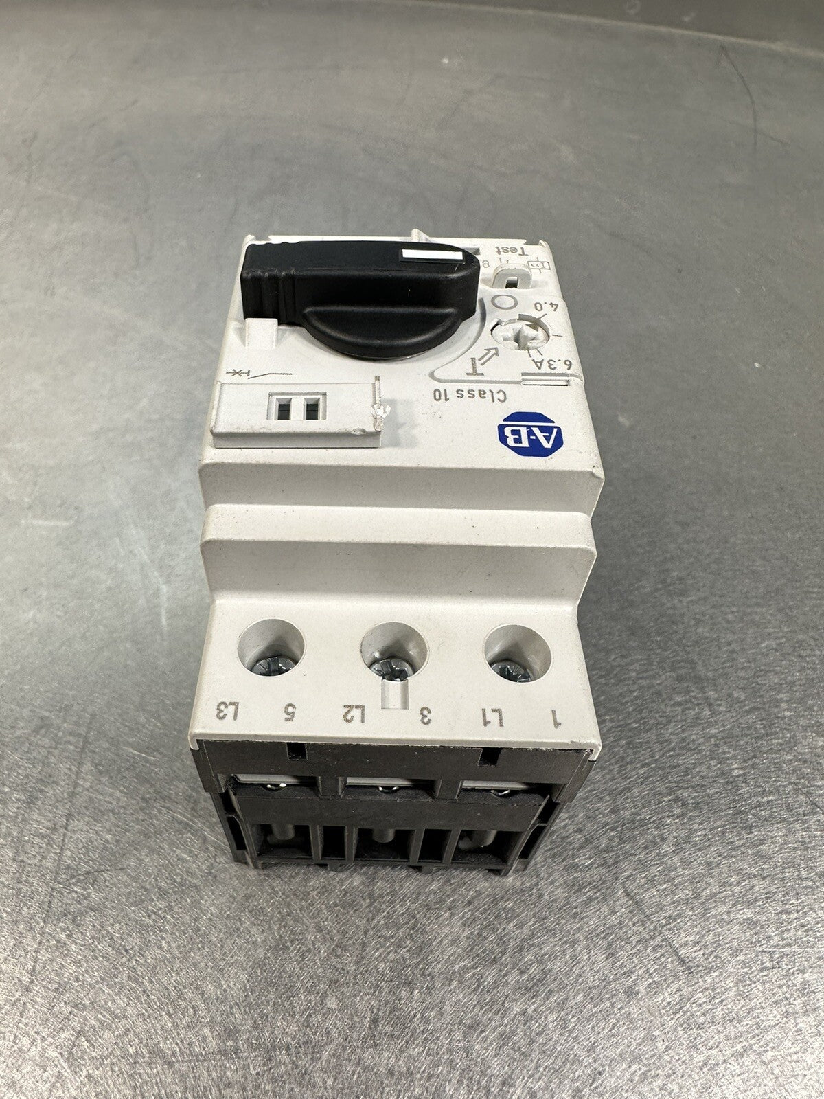 Allen Bradley 140M-C2E-B63 Series C Motor Protection Circuit Breaker (BIN-1.1)