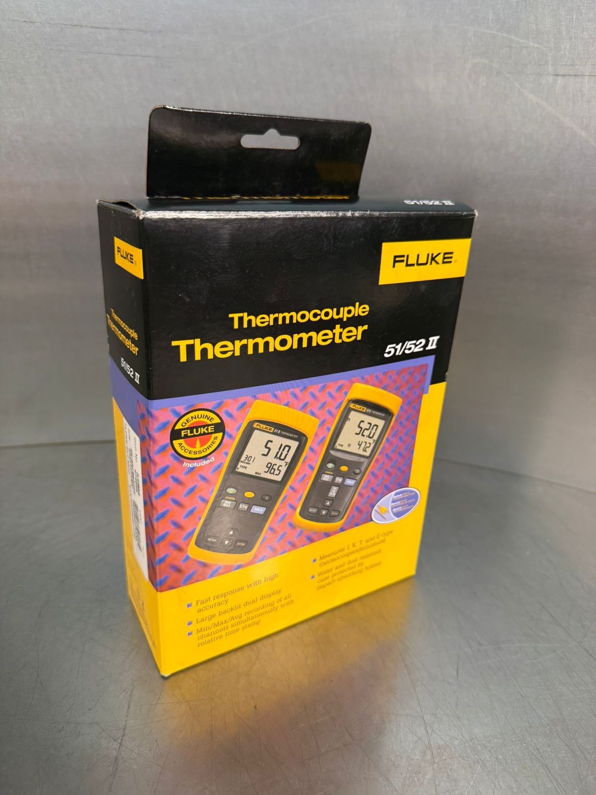Fluke 52 II Dual Probe Digital Thermometer Meter                   (9.3.4)