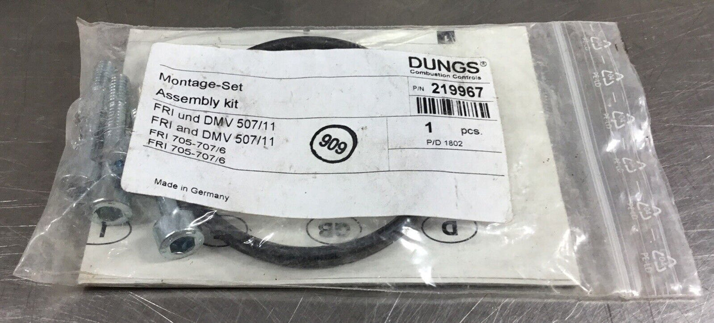 Dungs Gas Pressure Regulator  FRI 705/6  PN 230472      6C-4