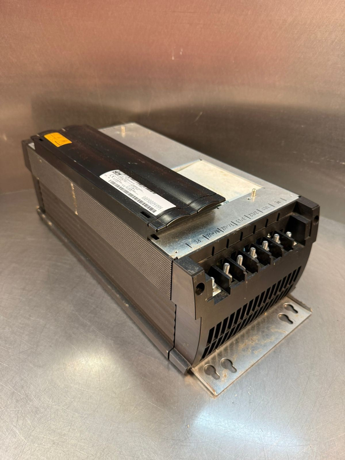 Sew Eurodrive MDX60A0300-503-4-00 Drive / 08227152               (10.6.2)