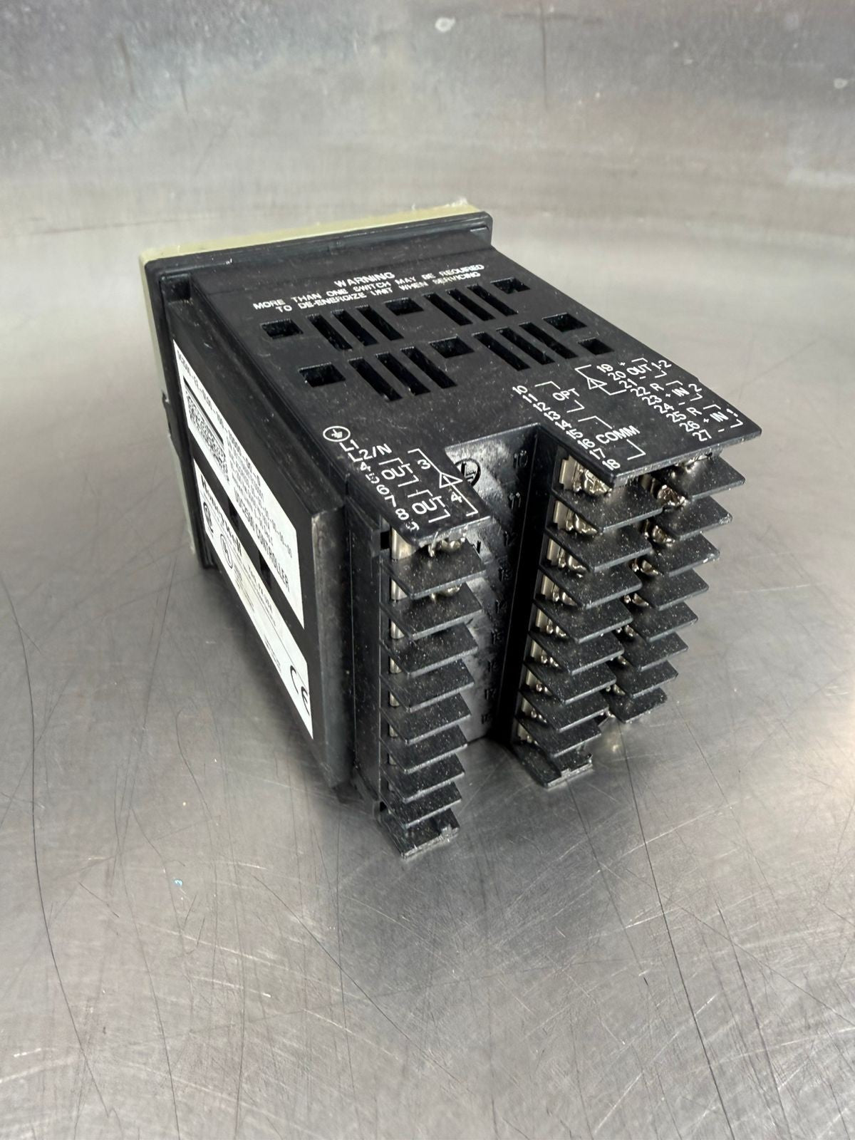 Honeywell DC2500-EE-0L00-100-10000-00-0 / 90-250 Vac 50/60 Hz 18Va (2.5.2)