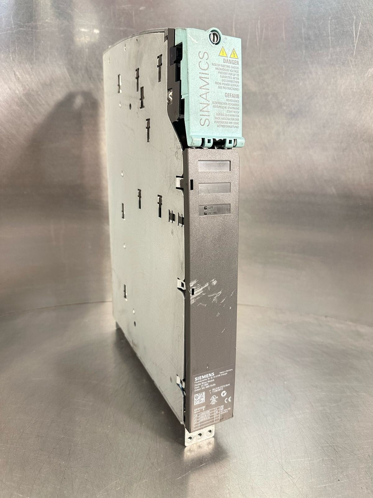 Siemens Sinamics 6SL3120-2TE15-0AA4           (8.4.1)