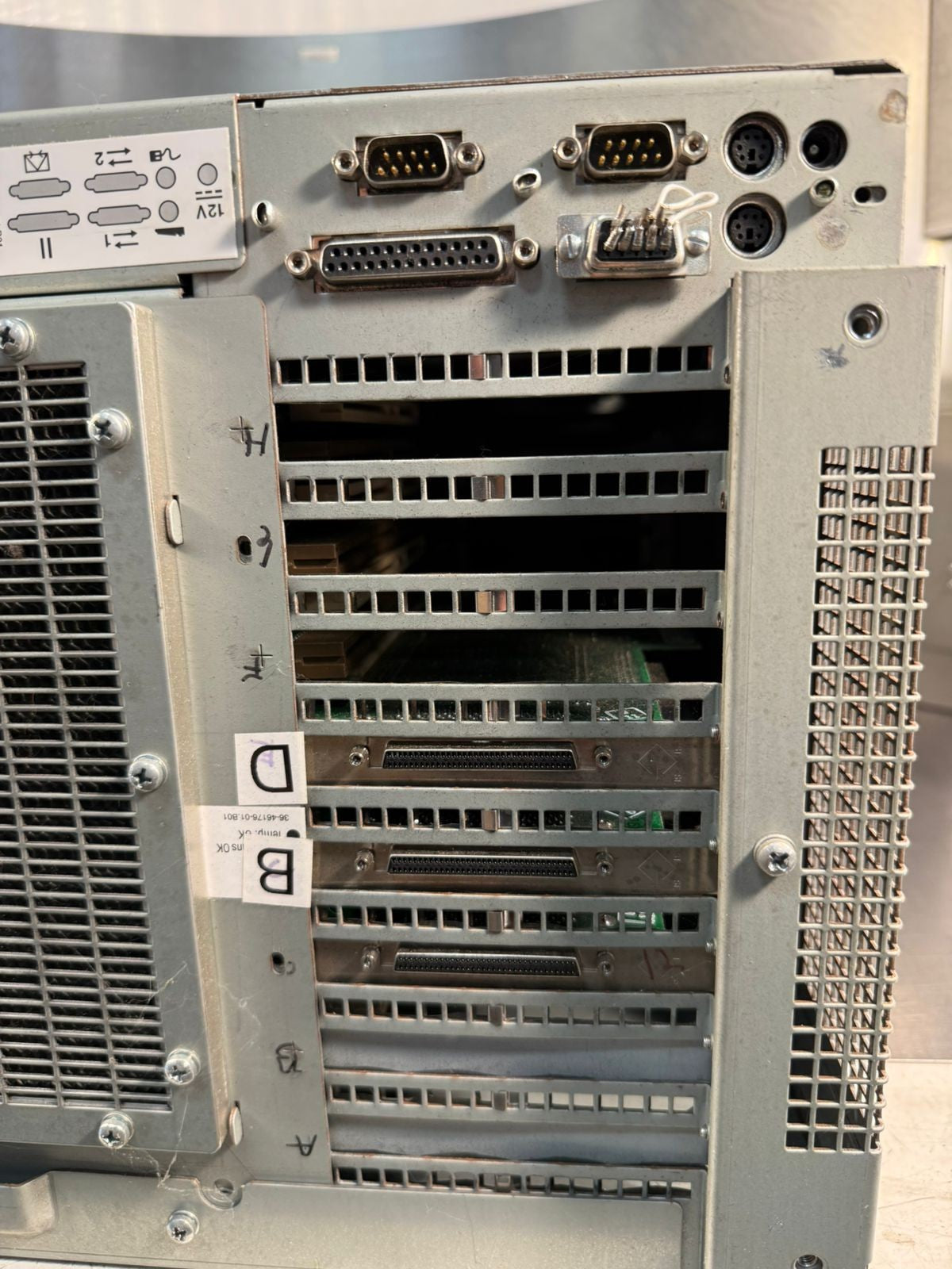 Digital Alpha Server 4100       BA30A-AA                     (12.6.4)