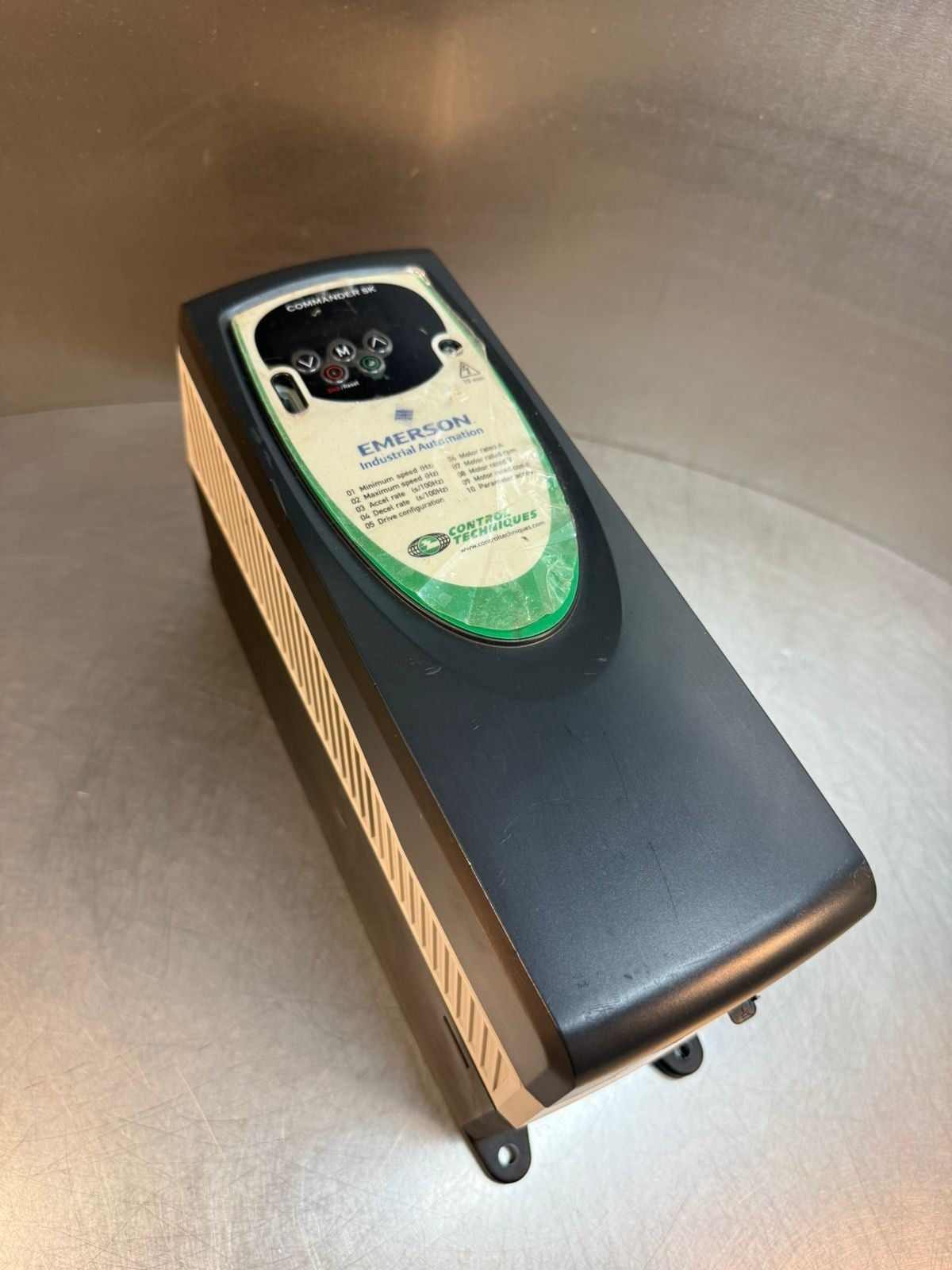 Emerson SKD3200400 4KW 137Y20                               (8.4.3)