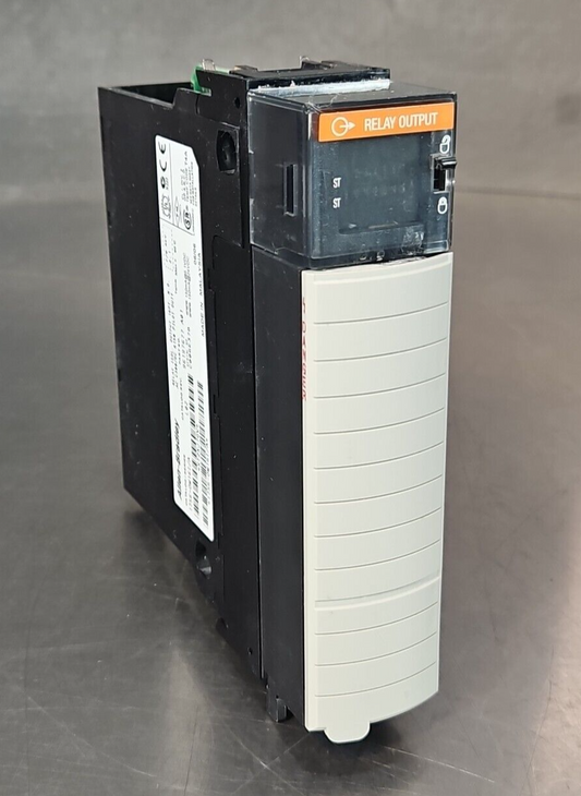 Allen Bradley 1756-0W161/A ControlLogix DC Output Module (BIN4.4.4)