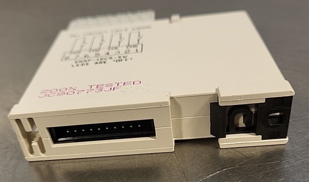 Opto 22 SNAP  I/0 IDC5-SW  4 channel Switch       (BIN 4.4.3)