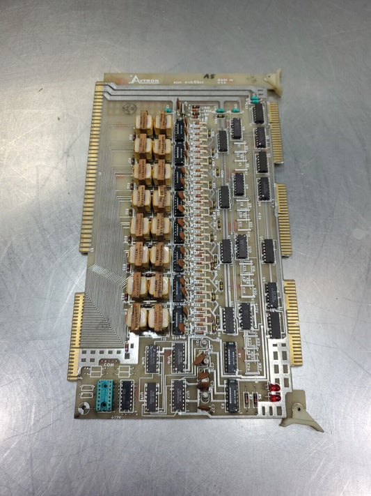 AVTRON A13891 PLC CONTROL BOARD.                                            3E-5
