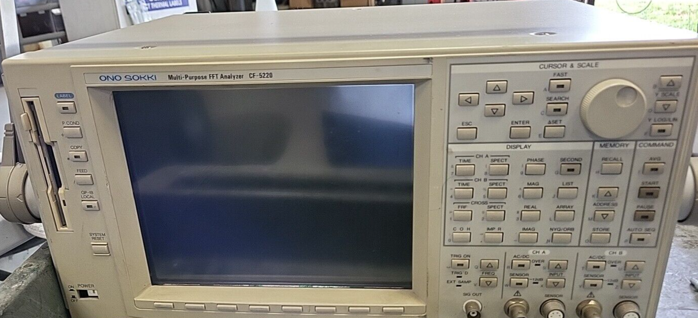 ONO SOKKI CF-5220 Multi-Purpose FFT Analyzer. 2C (BIN322)