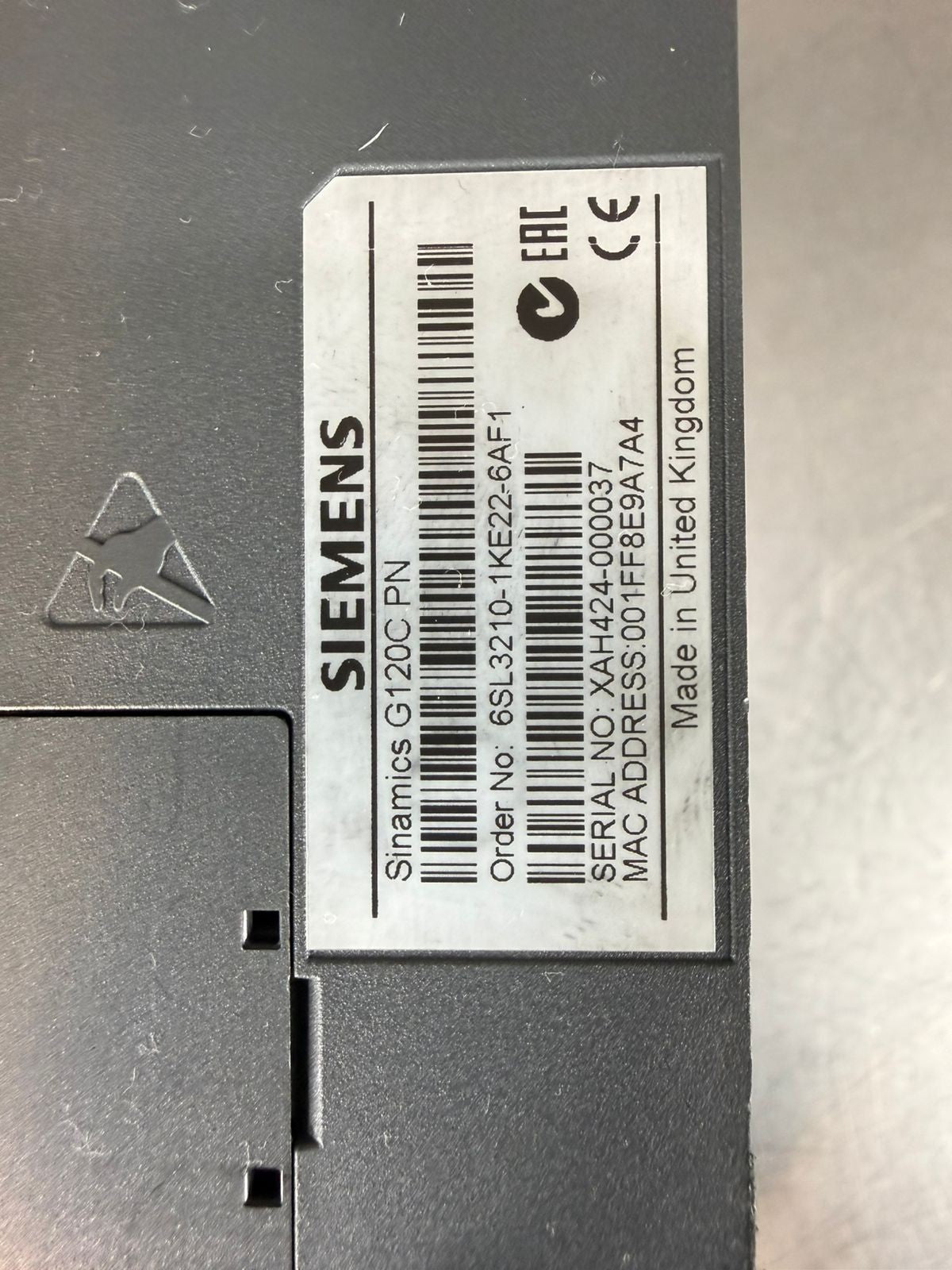 Siemens 6SL3210-1KE22-6AF1 Sinamics G120C Pn / Ver.B03/V4.7        (9.4.1)