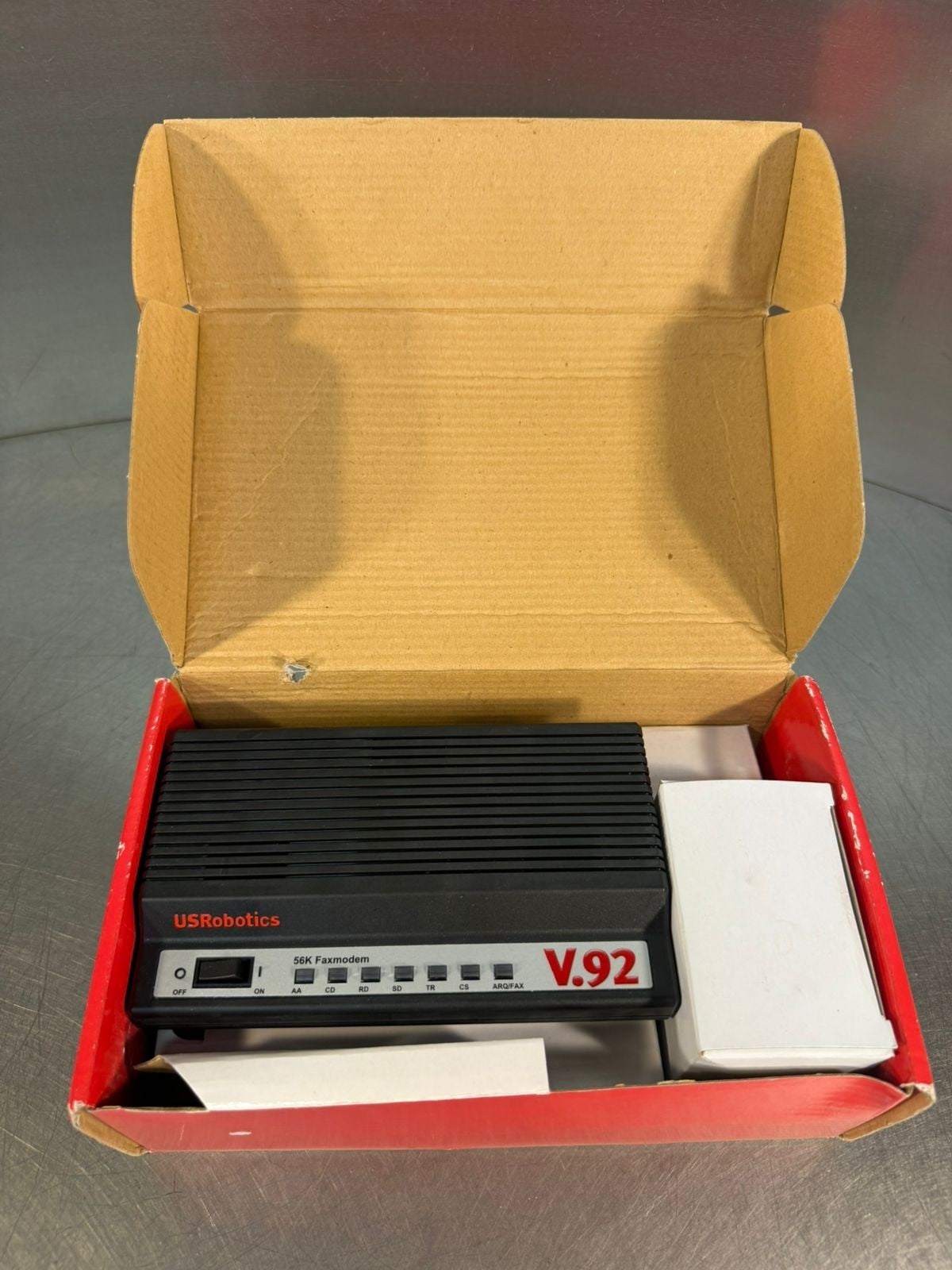 Usrobotic USR5686G V92 / V90 External Fax Modem                    (2.3.4)