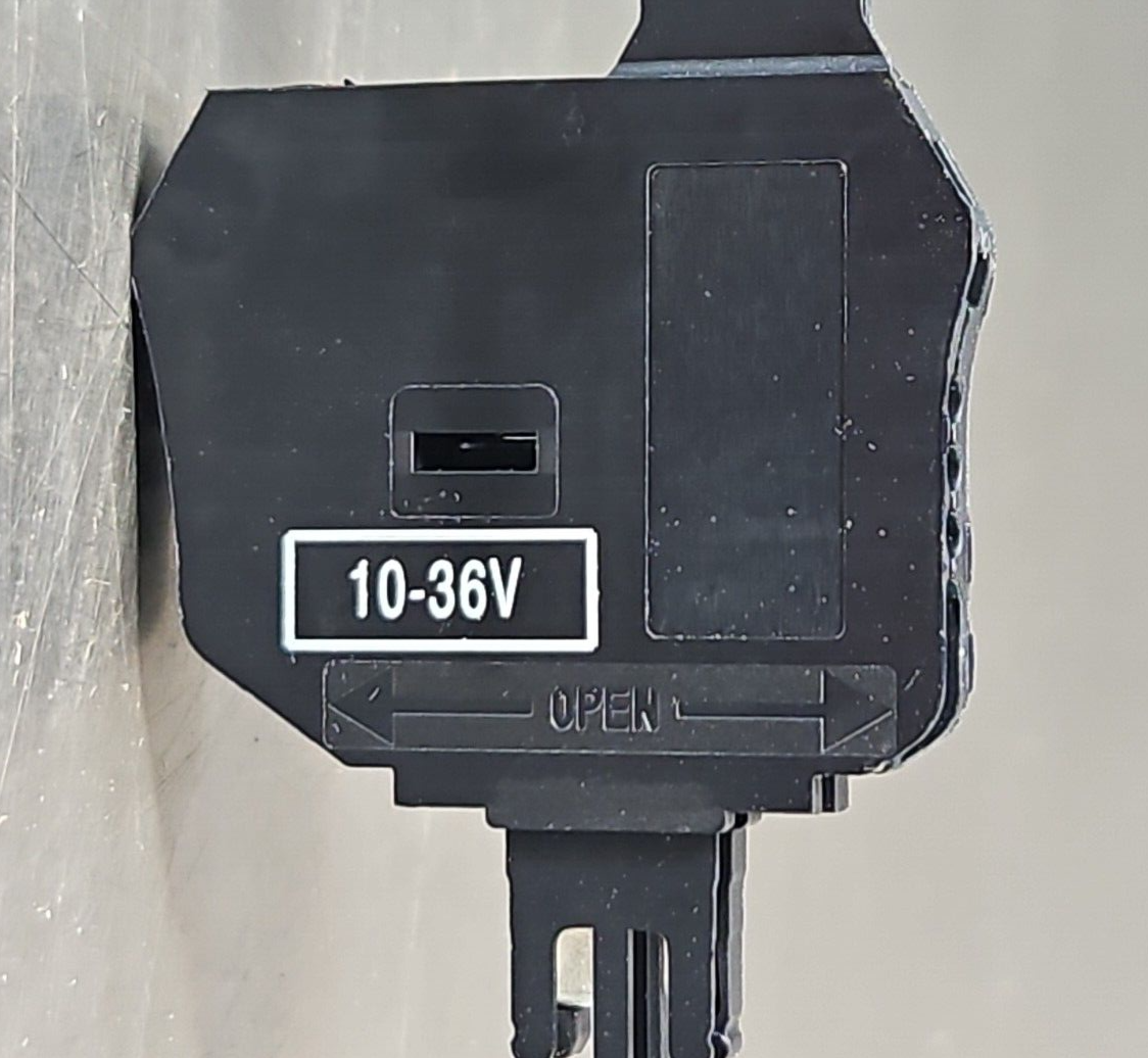 Allen Bradley 1492-FPK224 Ser A Black fuse plug box w/20                 Loc3C26